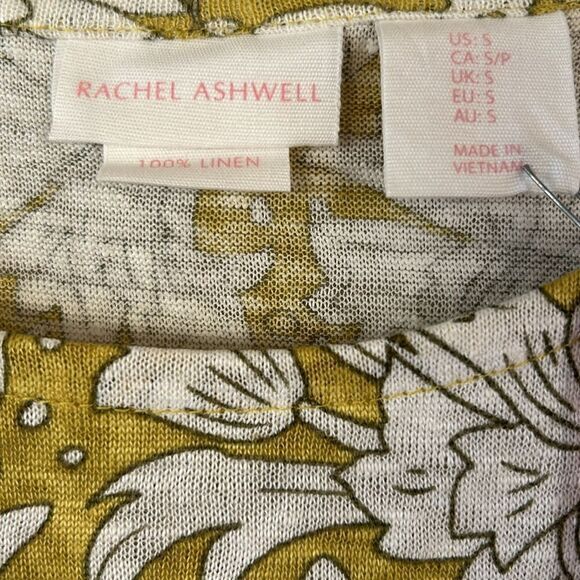 NEW Rachel Ashwell Floral Top - Picture 3 of 7